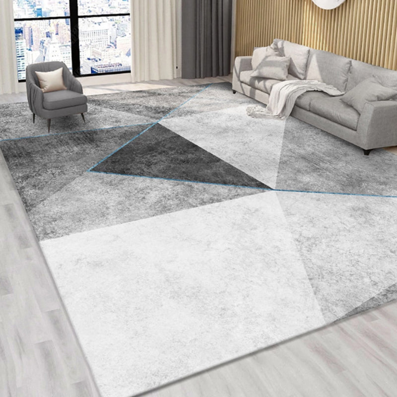 Grey Tone Simple Indoor Rug Polyester Triangle Pattern Carpet Anti-Slip Backing Rug for Home Decor