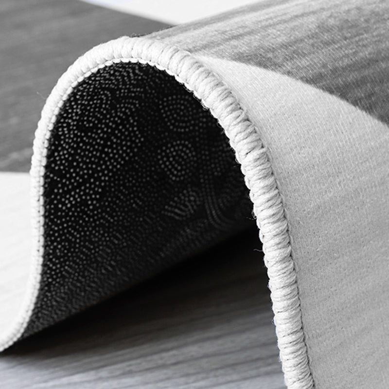 Grey Tone Simple Indoor Rug Polyester Triangle Pattern Carpet Anti-Slip Backing Rug for Home Decor