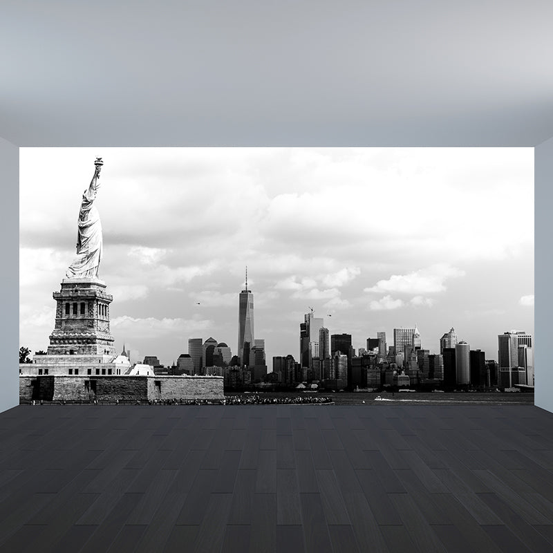 Statue of Liberty Building Mural Moisture Resistant Living Room Wall Mural