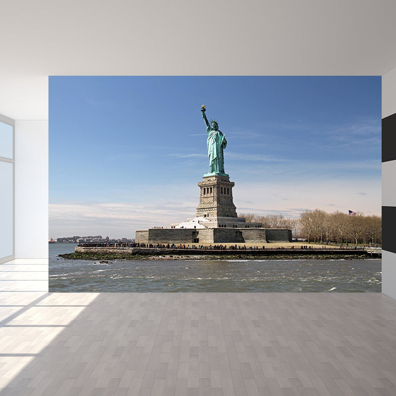 Statue of Liberty Building Mural Moisture Resistant Living Room Wall Mural