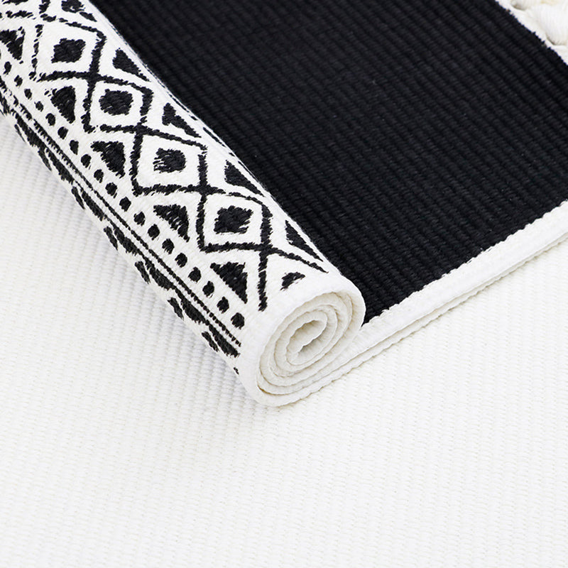 Black and White Olden Rug Boho-Chic Area Rug with Fringe Cotton Blend Carpet for Home Decoration