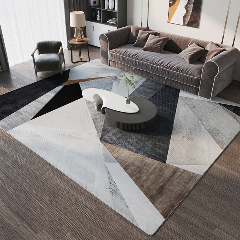 Black Tone Home Decoration Carpet Luxury Triangle Print Area Rug Polyester with Stain Resistant Rug