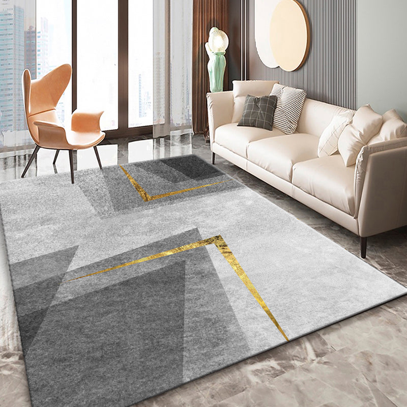 Grey Tone Triangle Print Rug Polyester Simple Carpet Non-Slip Backing Indoor Rug for Home Decoration