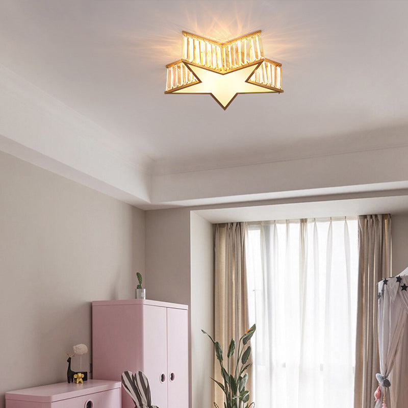 Plafonnier Gold Star de style classique colonial en cuivre à 5 lumières avec abat-jour en cristal