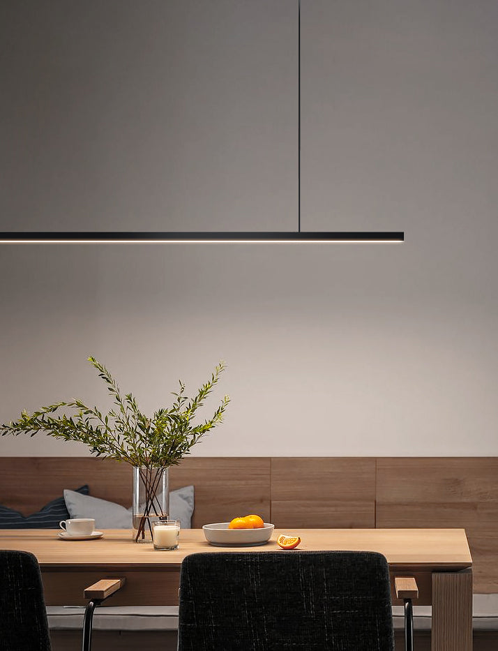 Lumo moderno a sospensione per lampadario lineare dell'isola della cucina Luce sospesa in nero