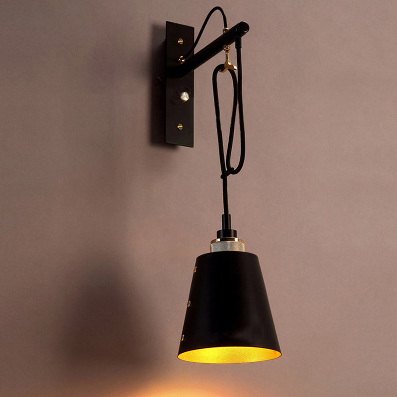 Accesorios de iluminación de pared de cono ajustable de hierro antiguo iluminación de apliques de pared de 1 luces en negro