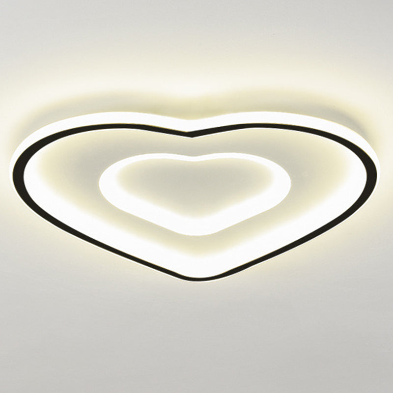 Plafonnier LED minimaliste moderne en aluminium en forme de cœur avec abat-jour en acrylique
