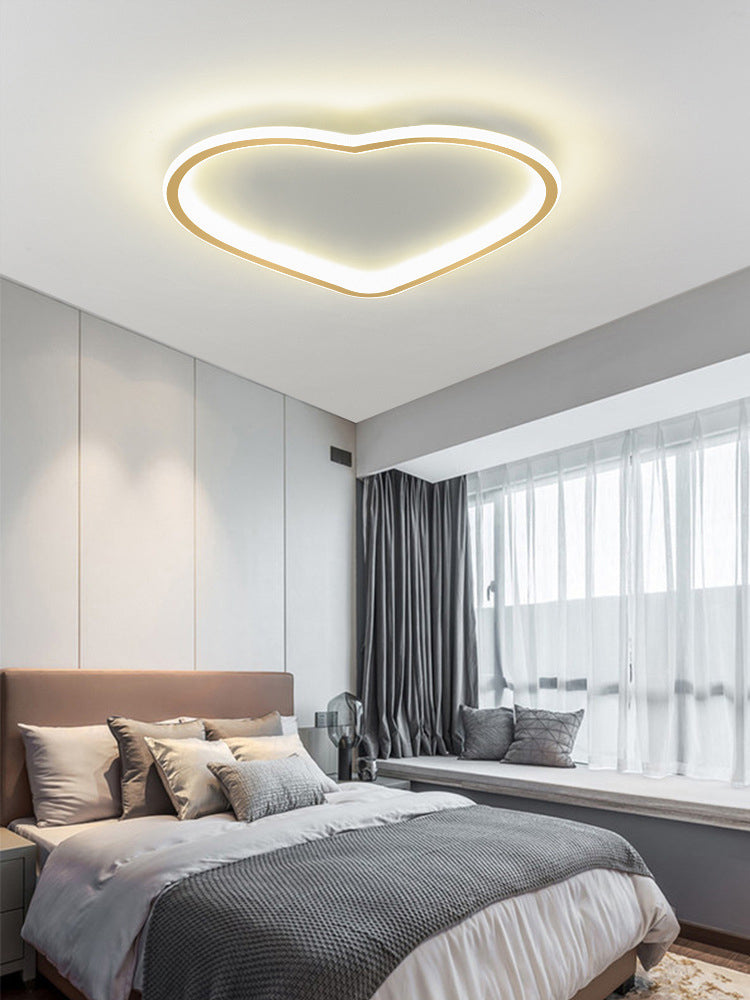 Plafonnier LED minimaliste moderne en aluminium en forme de cœur avec abat-jour en acrylique