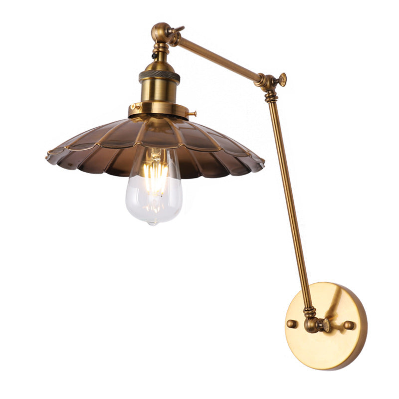 Vintage Industrial Cone Leuchte Leuchte Metall 1-Licht Wandleuchte in Messing und Weiß