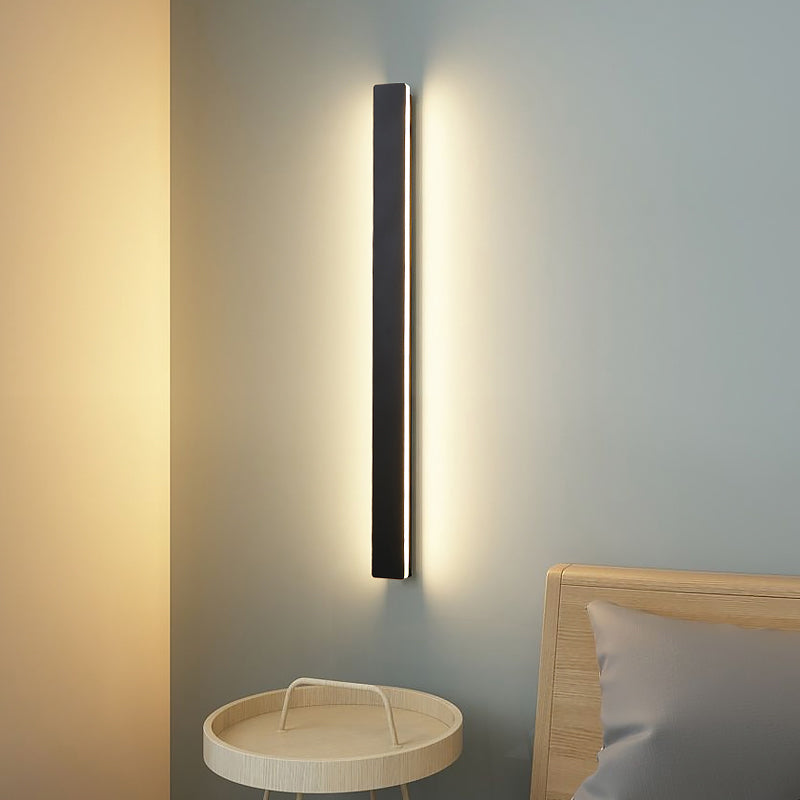 Linear Shade Wall Lighting Modern Simple Style 1 Light Sconce Light in Black Finish