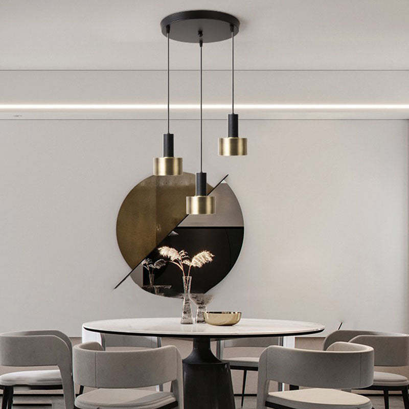 Lampe suspendue noire à 3 légers dans un pendentif en métal de style luxe moderne Lumière en métal pour salle à manger