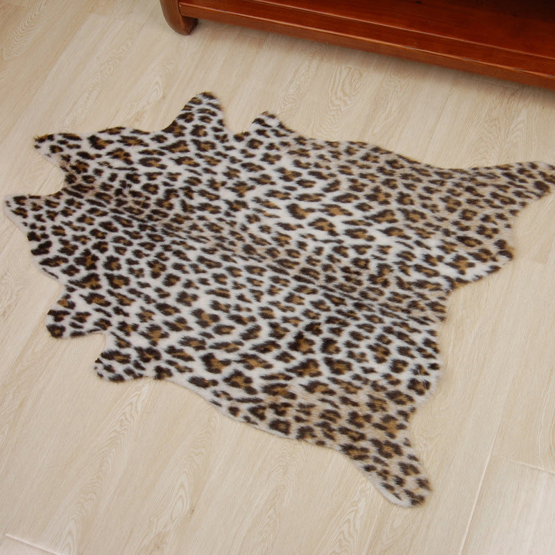 Fashionable Brown Animals Pattern Rug Polyester Area Carpet Stain Resistant Area Rug for Home Decor