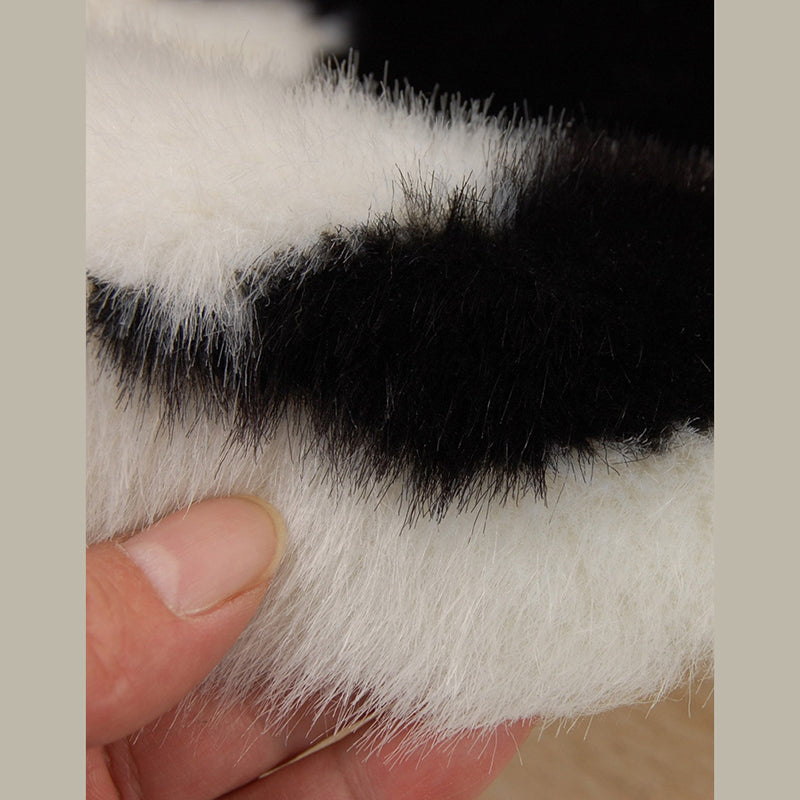 Fashionable Brown Animals Pattern Rug Polyester Area Carpet Stain Resistant Area Rug for Home Decor