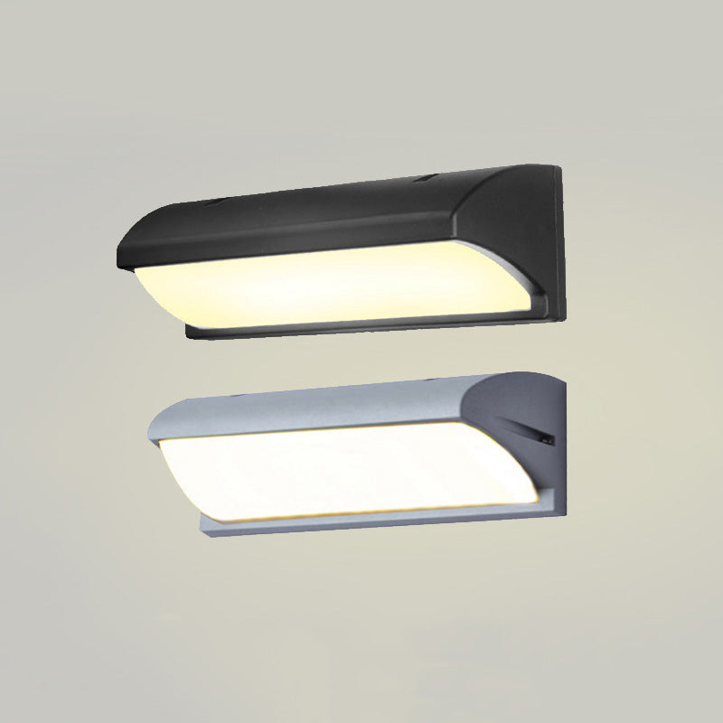 Geometric Shade Wall Lighting Modern Simple Style Metal 1 Light Sconce Light in Black and White