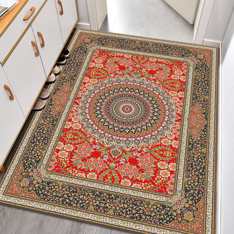 Traditional Home Decoration Carpet Symmetry Print Polyester Indoor Rug Stain Resistant Area Carpet