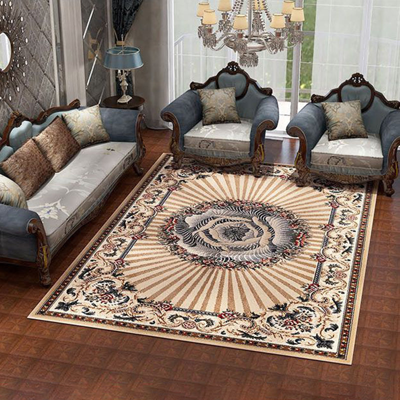 Shabby Chic Red Carpet Antique Pattern Polyester Area Rug Non-Slip Backing Rug for Home Decor