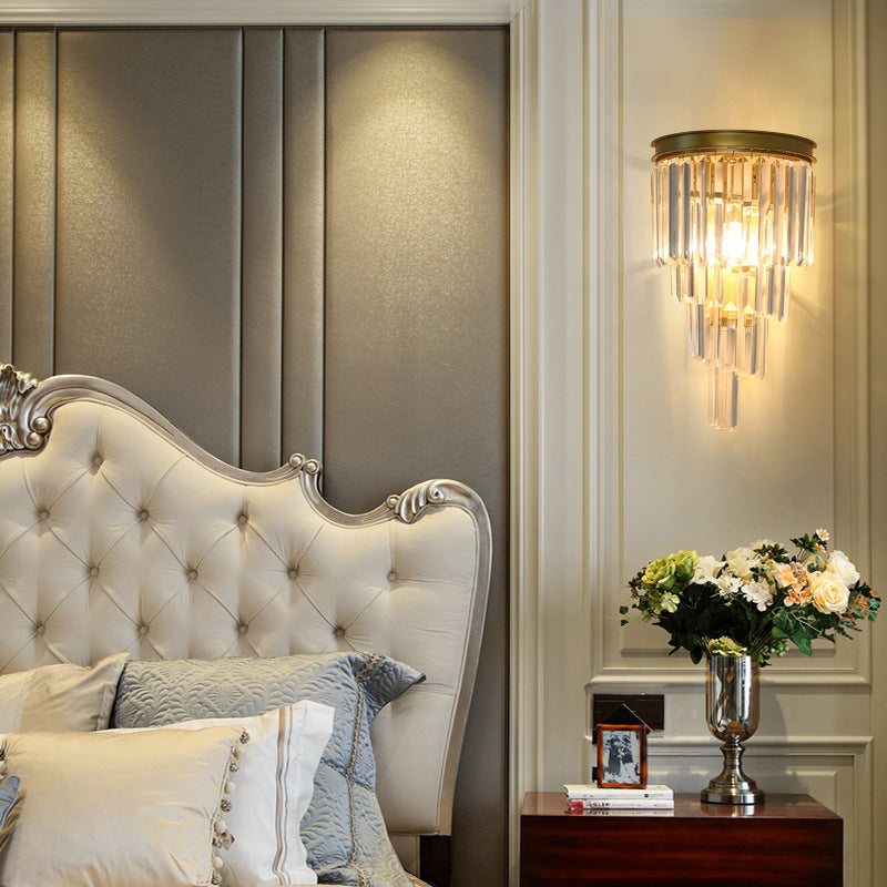 Moderne Stil abgestufte Wandleuchte klarer Kristall 1-Licht-Wandmontage Licht in Schwarz und Gold