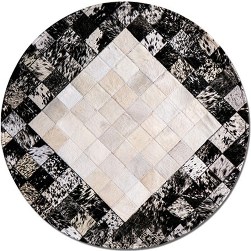 Black Geometric Pattern Area Rug Cowhide Area Carpet Easy Care Rug for Home Decoration