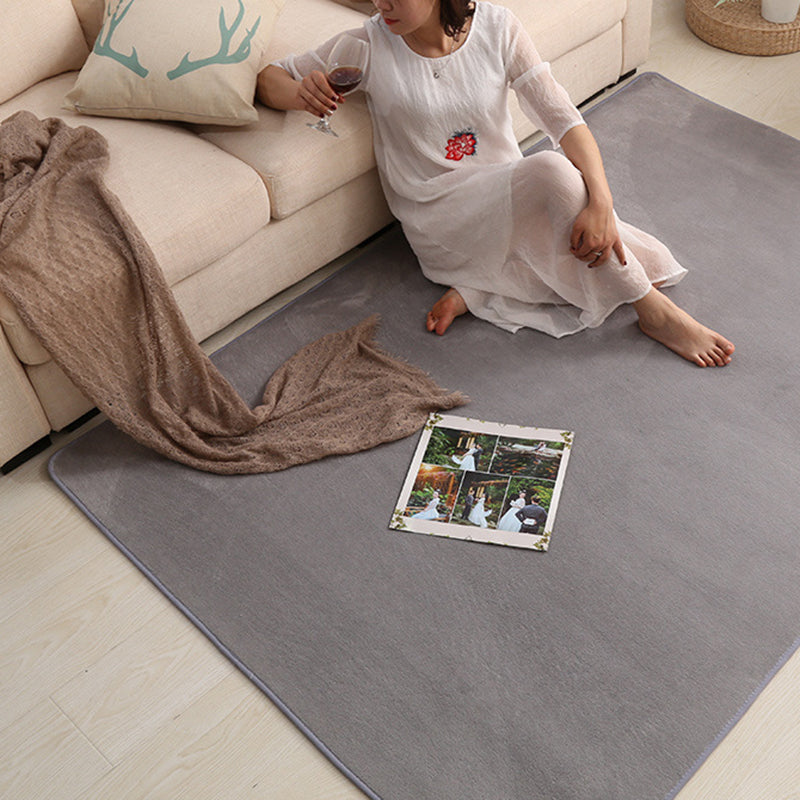 Khaki Simple Rug Polyester Solid Color Indoor Carpet Anti-Split Backing Area Rug for Indoor Room