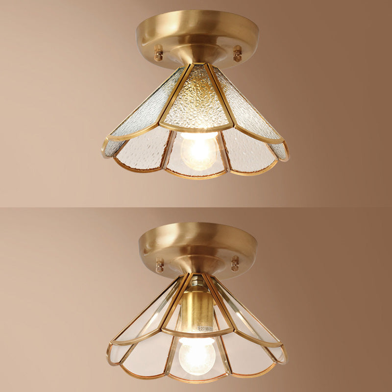 Lámpara de montaje en techo de vidrio, lámpara montada en techo de pasillo festoneado dorado minimalista