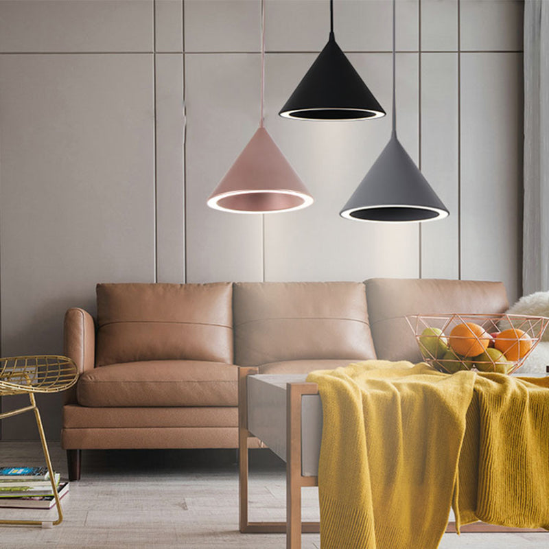 Light Aibture a ciondolo a led in stile Nordico cono con l'ombra metallica con tonalità metallica