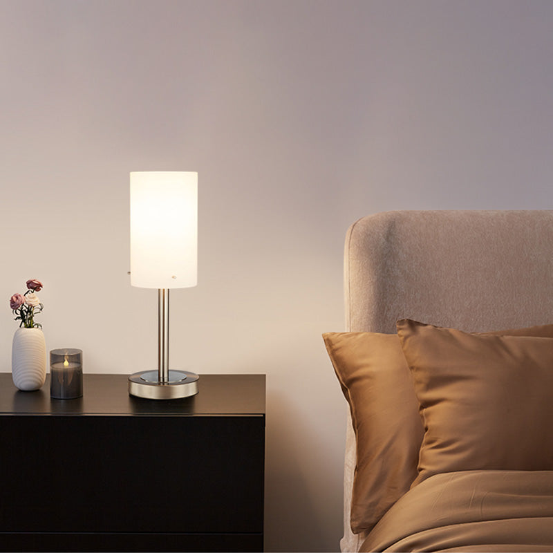 Lampada da tavolo a cilindro ultramoderna e semplice Lampada da comodino in vetro bianco per camera da letto
