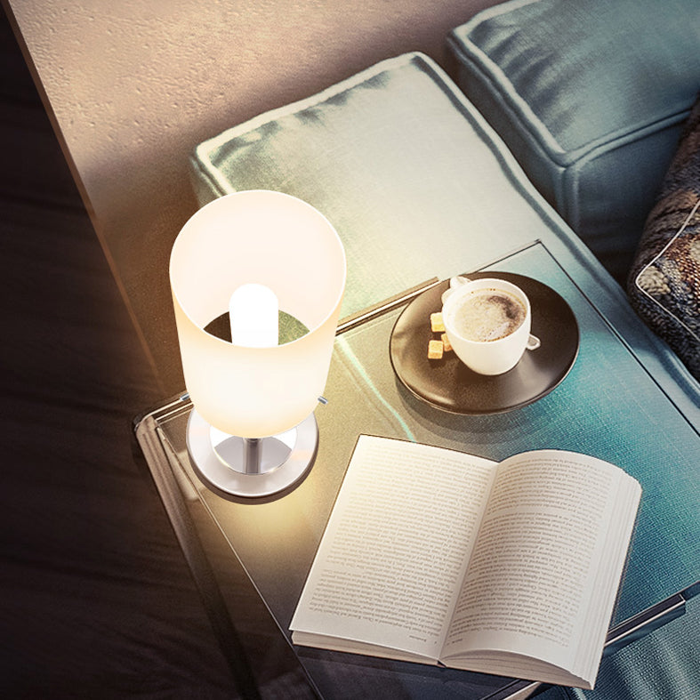 Lampada da tavolo a cilindro ultramoderna e semplice Lampada da comodino in vetro bianco per camera da letto