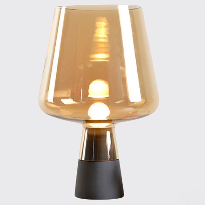 Lampada da comodino in vetro con lampada da tavolo affusolata ultramoderna per camera da letto