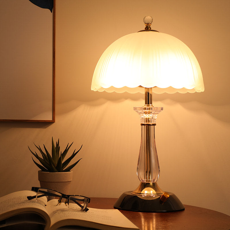 Ultra-moderne Einfachheit Domtisch Lampe weiße Glas Nachttisch-Lampe für Schlafzimmer