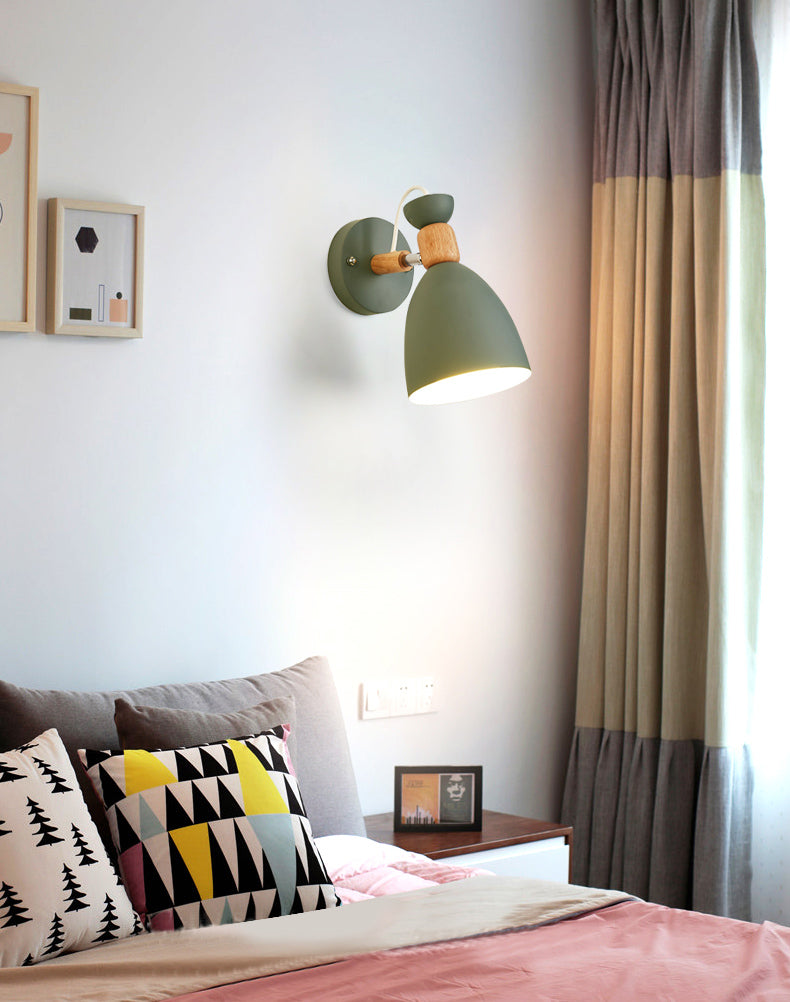 Geometric Shade Wall Lighting Modern Nordic Style Metal 1 Light Sconce Light in Green and White