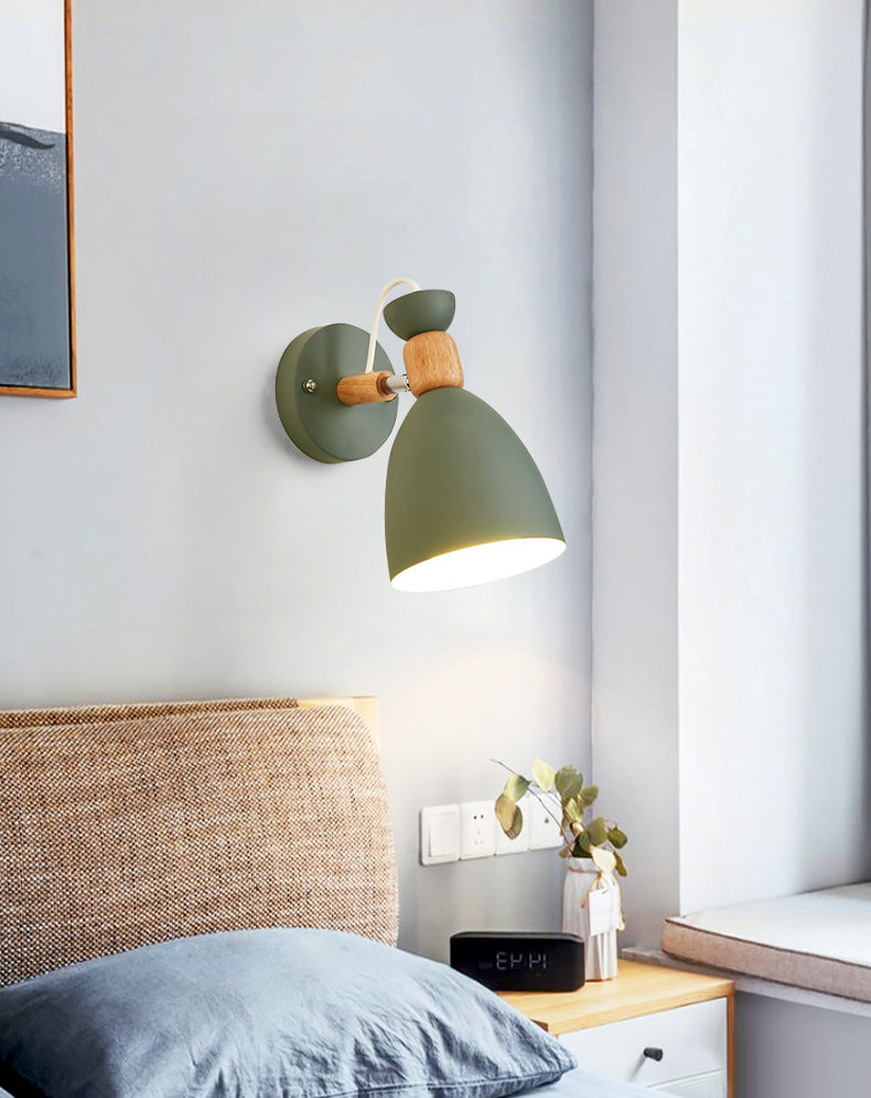 Geometric Shade Wall Lighting Modern Nordic Style Metal 1 Light Sconce Light in Green and White