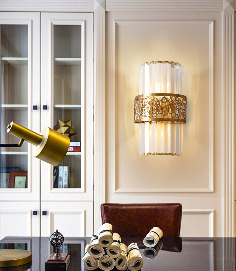 Gold Geometric Wall Light in Modern Luxury Style Electroplate Metal Wall Lamp with Crystal Shade