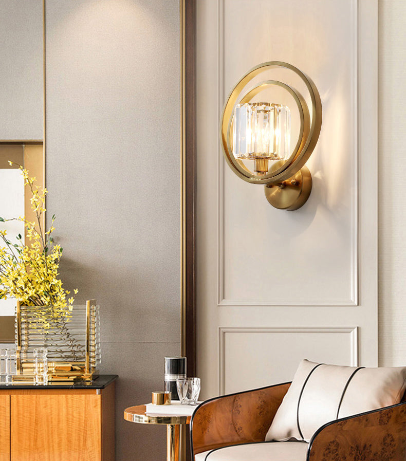 Gold Geometric Wall Light in Modern Luxury Style Electroplate Metal Wall Lamp with Crystal Shade
