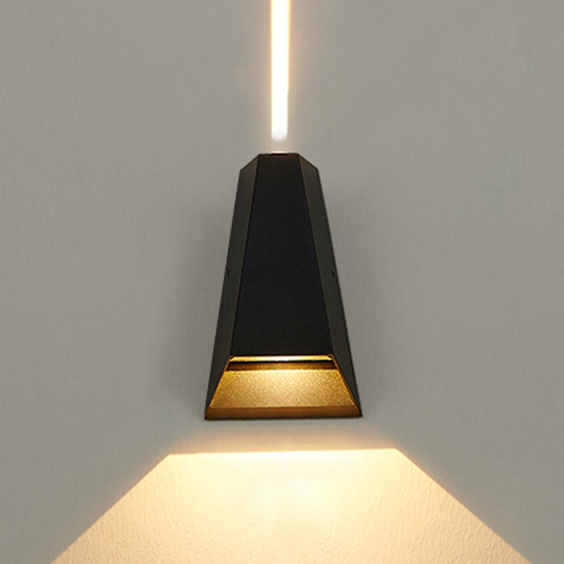 Luminaire mural géométrique en métal moderne à 1 lumière LED OUTDOOOR LET