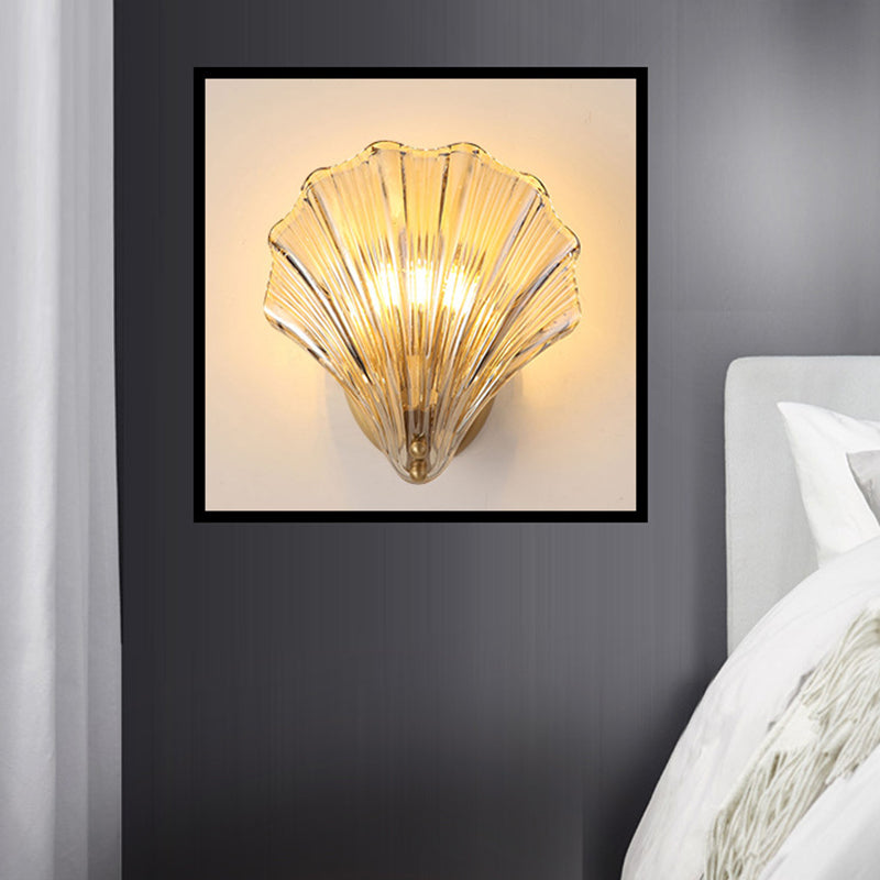 1 Bulb Wall Mount Light Traditionalist Bedroom LED Wall Sconce Lighting with Shell Clear Glass Shade