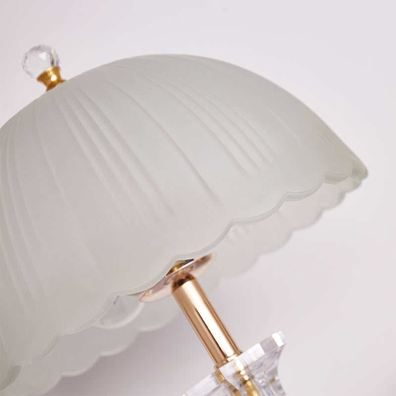 Ultra-moderne Einfachheit Domtisch Lampe weiße Glas Nachttisch-Lampe für Schlafzimmer
