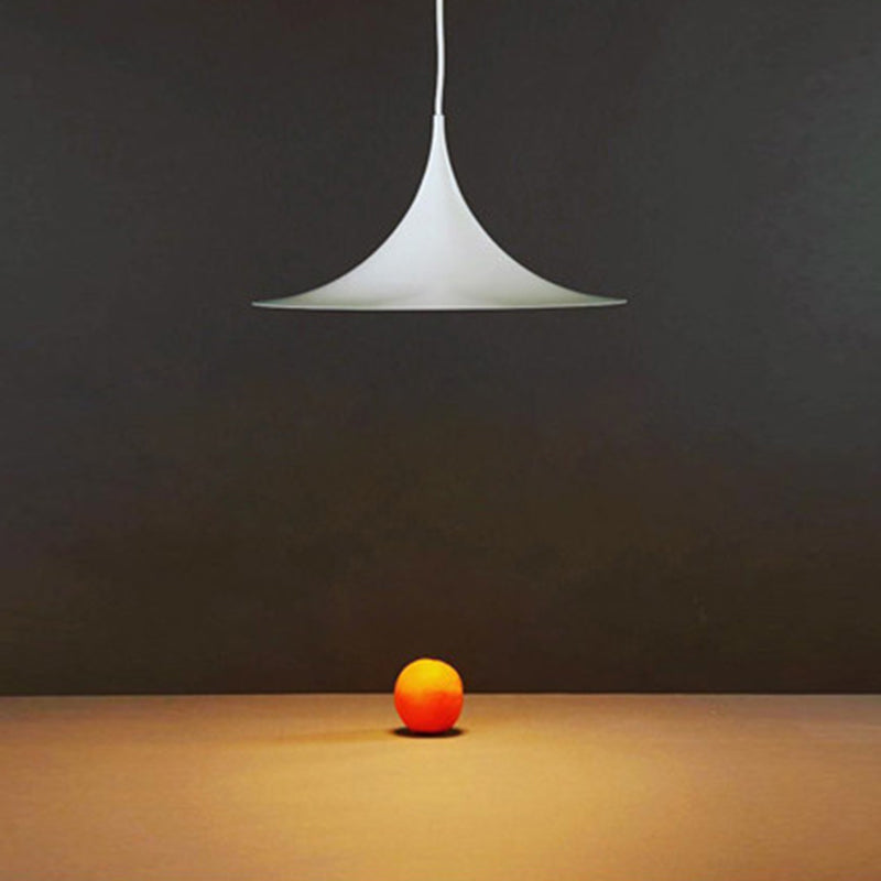 Contemporain 1 Head Metal Pender Light Fitting Cone Suspension Lighting Ayémorrat pour salle à manger