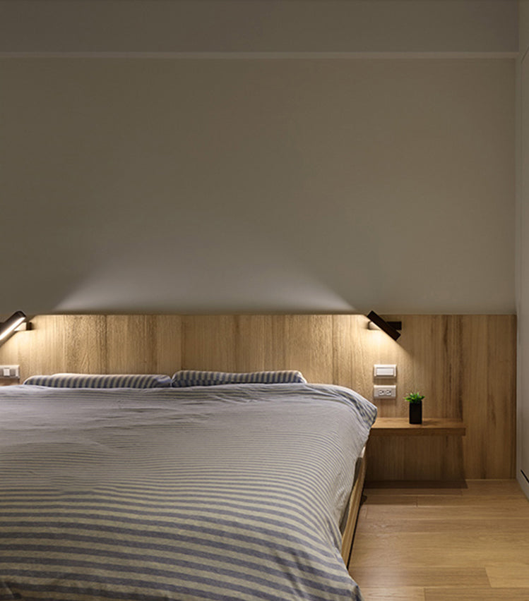 Aluminium LED Rotatable Wall Sconce in Modern Minimalist Style Wooden Wall Lamp for Bedroom