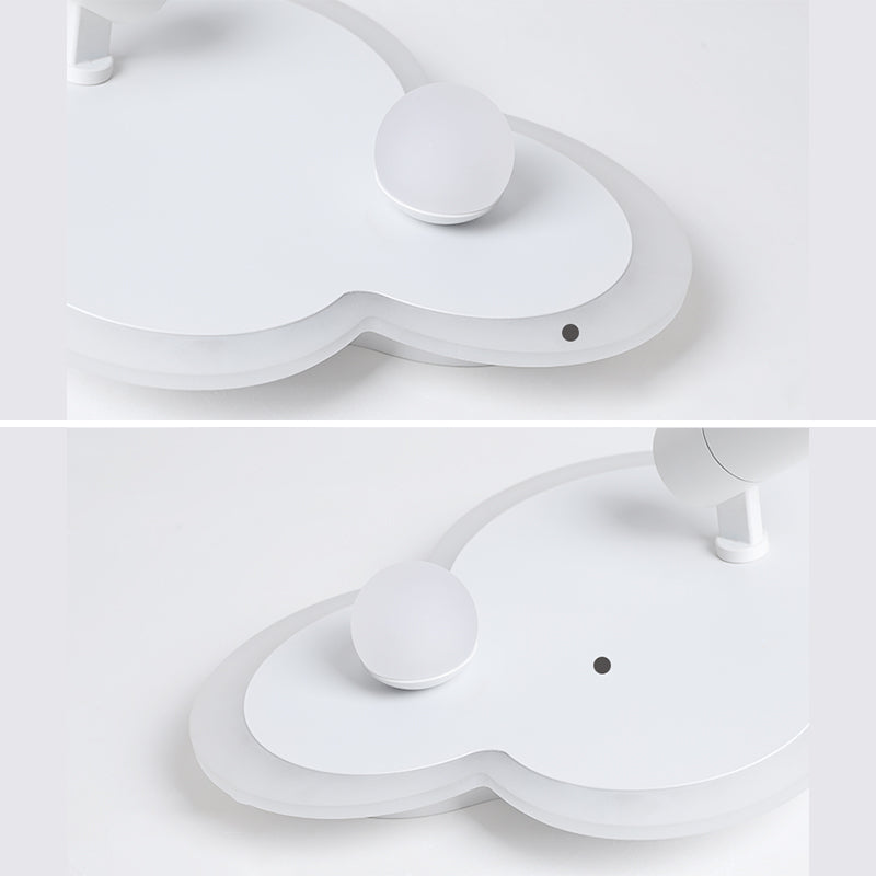 Wolkenform Aluminium LED Flush Mount Modern White Flush Bedroom Ceiling Lights mit Spotlight