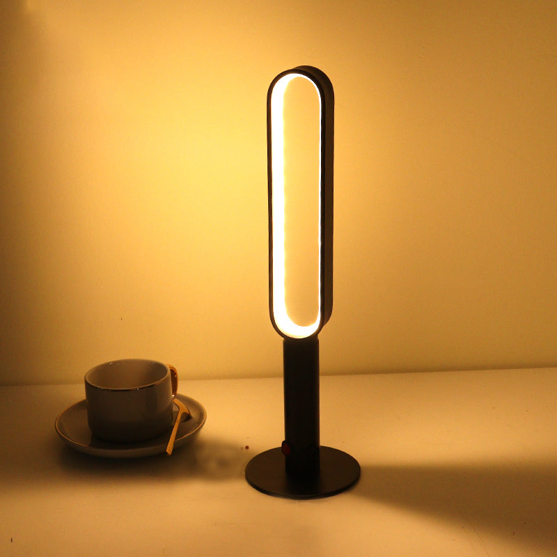 Semplicità Lampada da tavolo lineare ristorante metallico Luce notturna a LED in nero