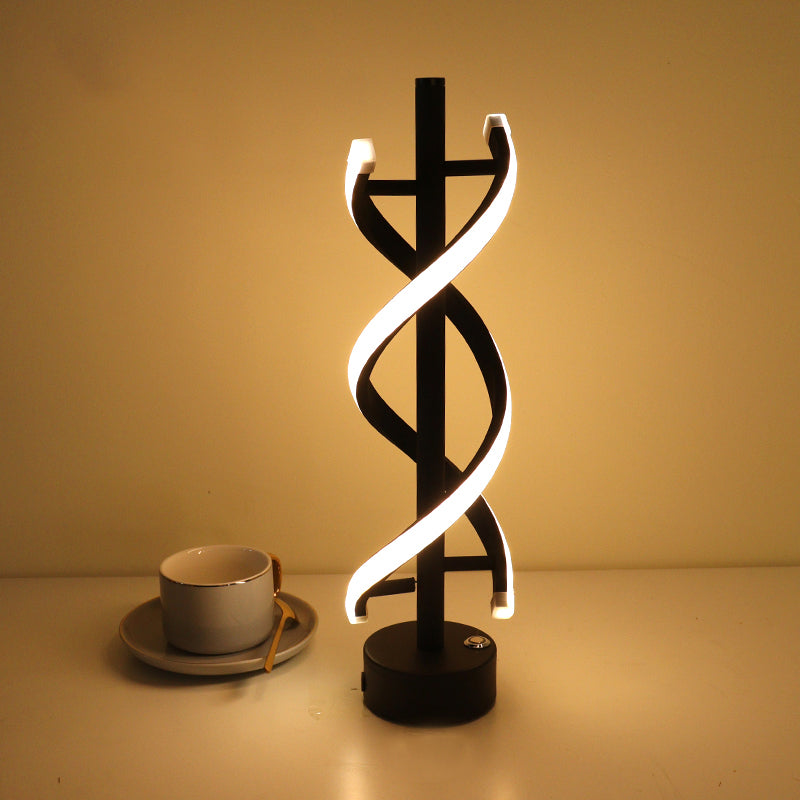 Semplicità Lampada da tavolo lineare ristorante metallico Luce notturna a LED in nero