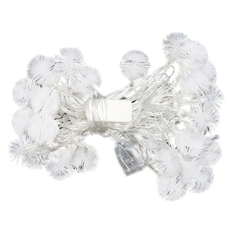 White Pompom LED String Light Modernism Plastic Solar Festive Light for Outdoor