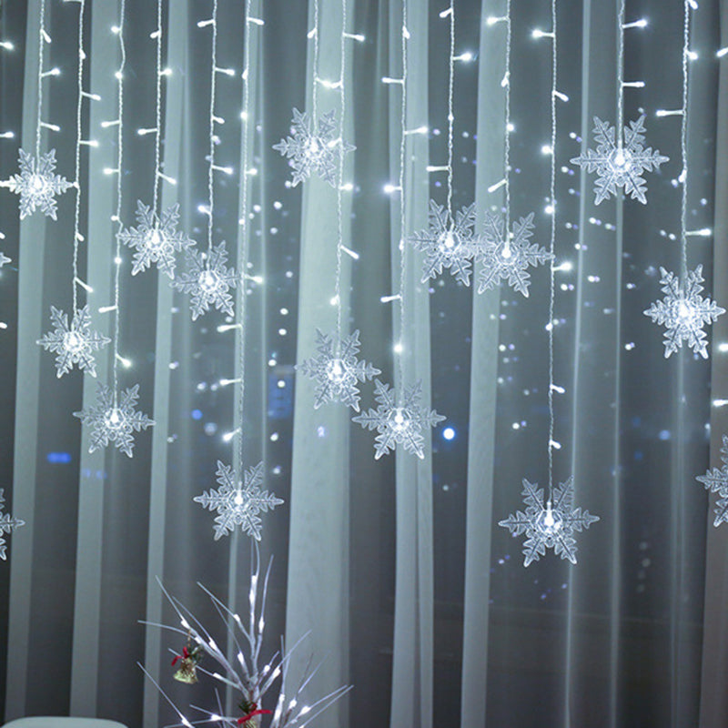 11.4ft Starry LED Light Strip Nordic Plastic 96-Light Indoor Christmas Light in Clear