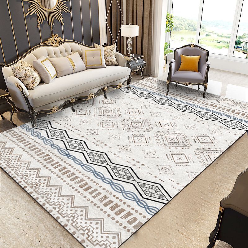 Eclectic Southwestern Area Rug Tribal Totem Polyester Rug Anti-Slip Backing Carpet for Home Decor