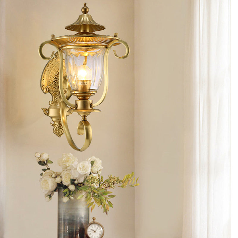 1/2-Head Wall Light Sconce Colonial Curved Arm Brass Gold Wall Mounted Lamp with Clear Glass Shade