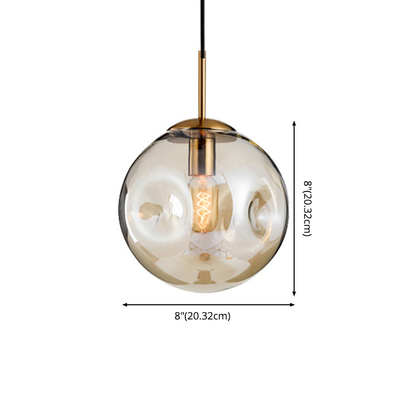 1 pendentif en forme de globe léger avec une nuance en verre fermée