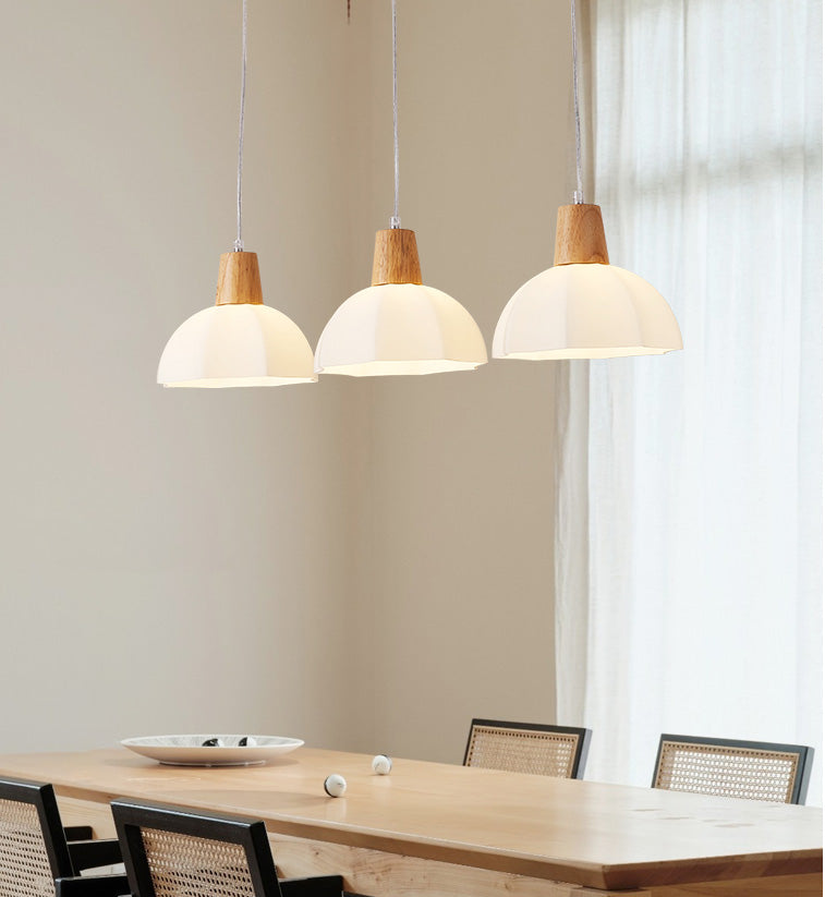 Style moderne suspendu plafond clair