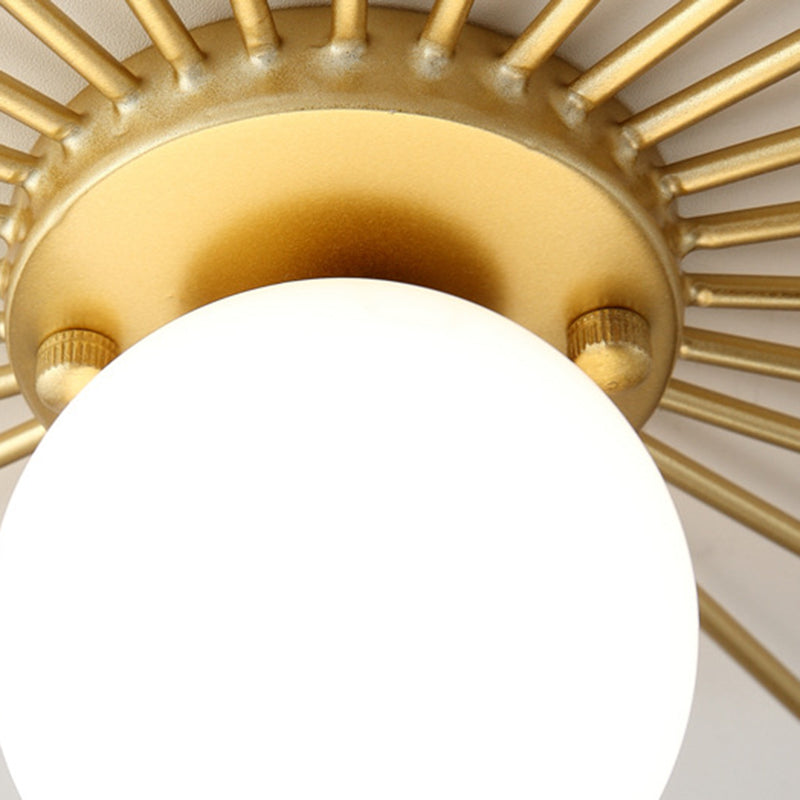 Plafonnier Globe doré de style créatif moderne en fer forgé avec abat-jour en verre