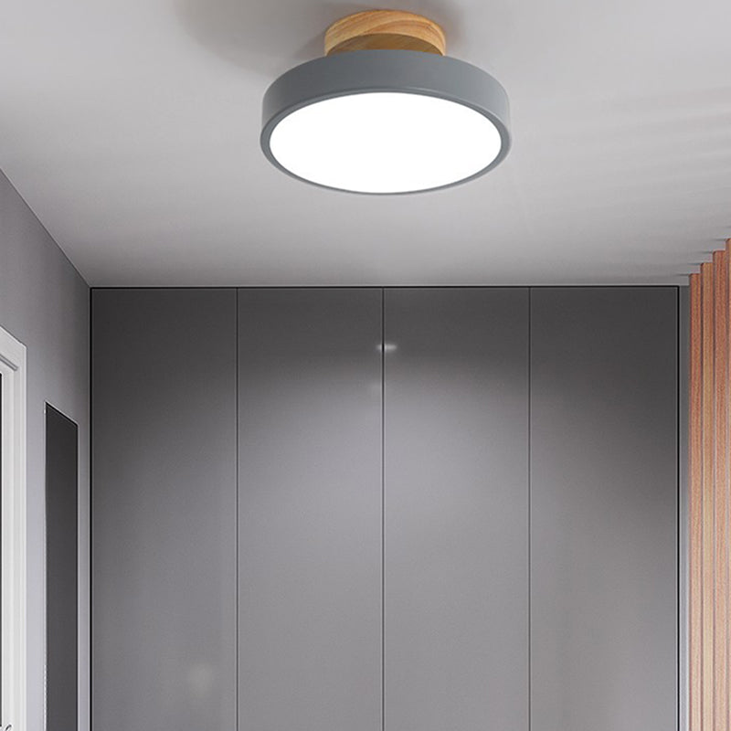 Montaje semi empotrado LED circular de madera en lámpara de techo Macaron acrílica de simplicidad moderna para pasillo