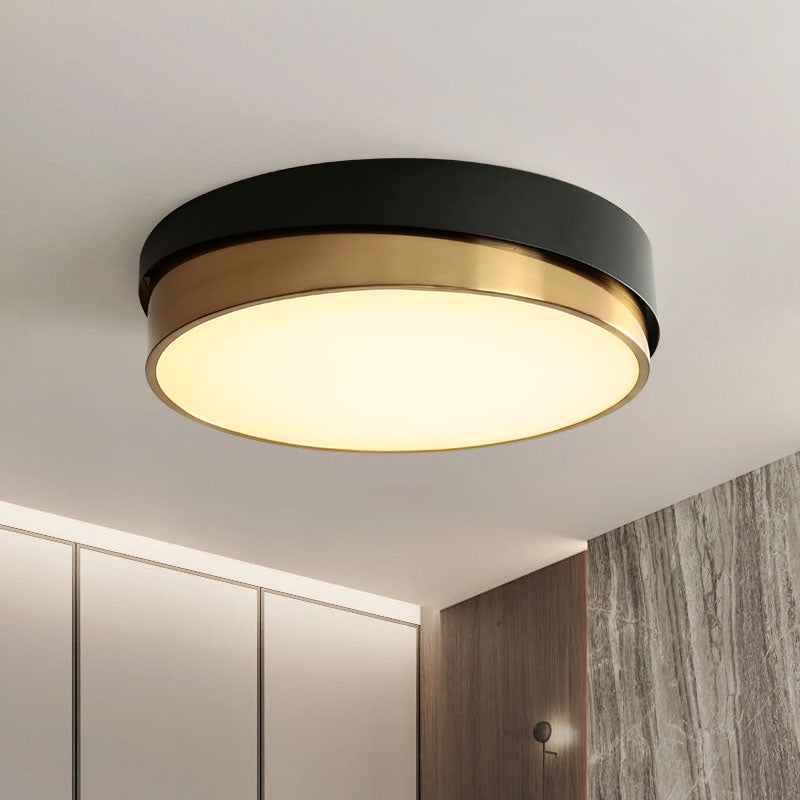 Black and Gold Modern Flush Light Circle 1-Light Ceiling Flush Mount for Bedroom